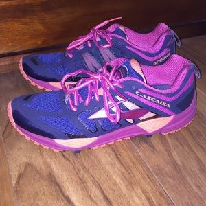 Brooks Cascadia